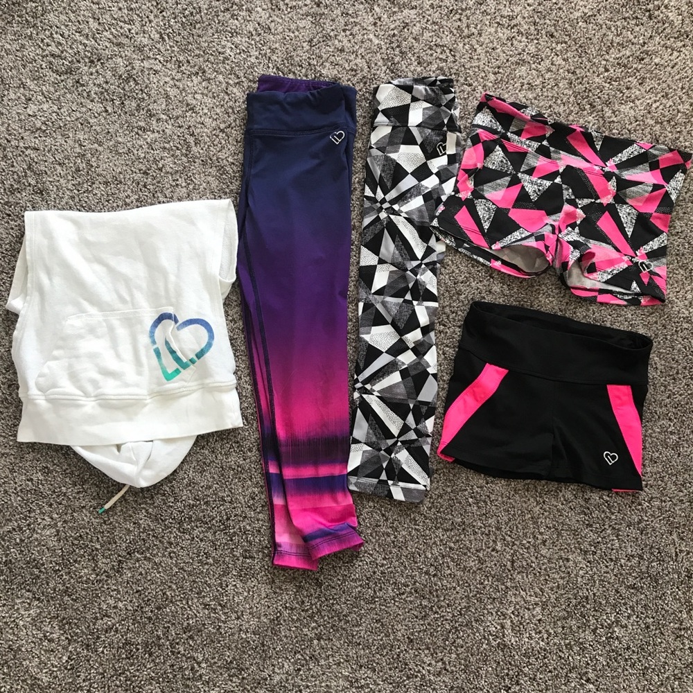 Bundle of work out clothes by Aeropostale